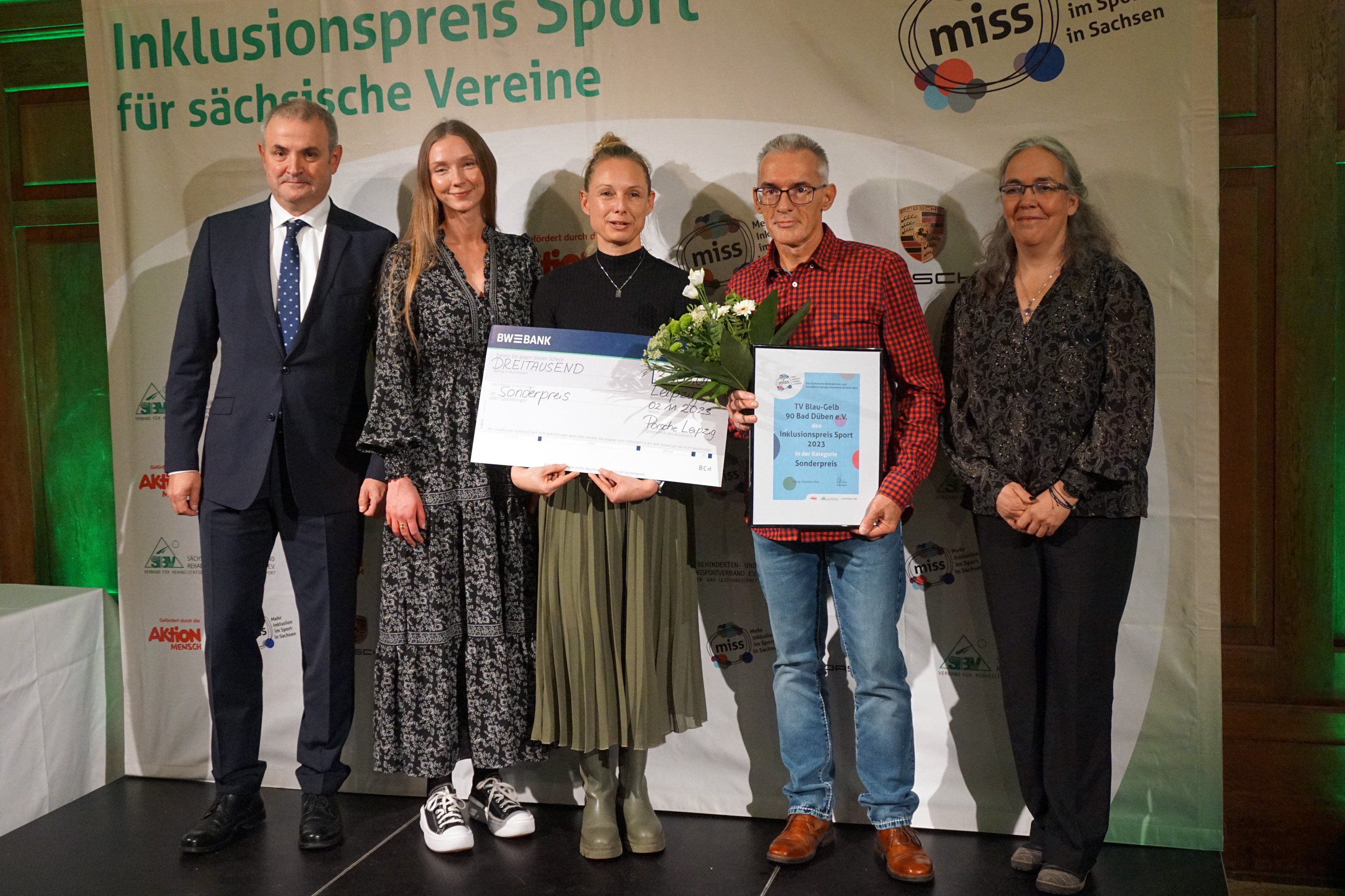 vlnr.: Michael Welsch, Natalie Rosanski, Wencke Stein und Steffen Brost (beide TV Blau-Gelb 90 Bad Düben), Simone Zimmermann 